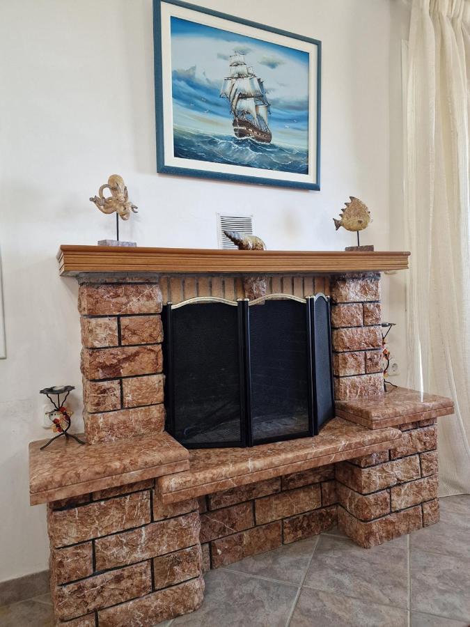 Villa Liana : Luxury Villa With Fantastic Sea View, Near Airport Pórto Ráfti 外观 照片