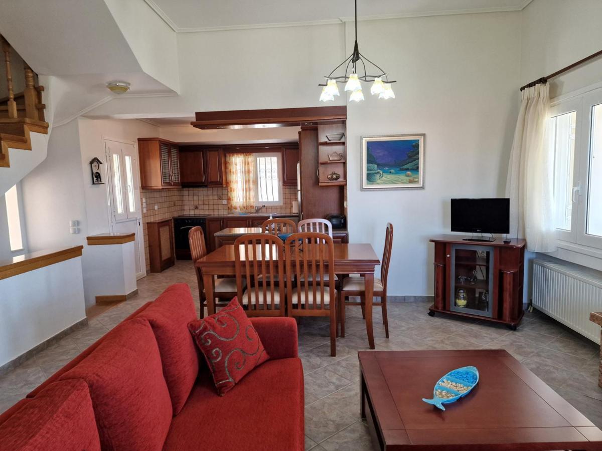 Villa Liana : Luxury Villa With Fantastic Sea View, Near Airport Pórto Ráfti 外观 照片