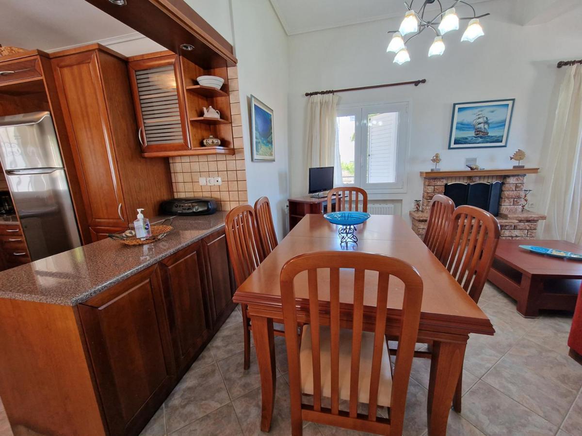 Villa Liana : Luxury Villa With Fantastic Sea View, Near Airport Pórto Ráfti 外观 照片